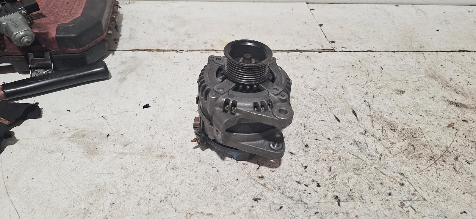 Toyota Tarago Alternator Denso 27060-28260 2.4 2AZ-FE ACR30 06/2000-02/2006