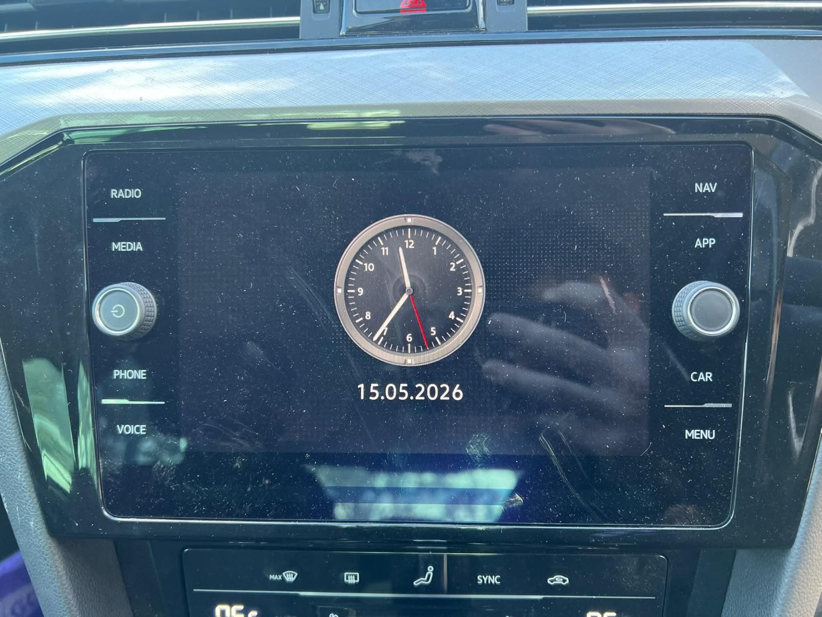 VOLKSWAGEN PASSAT 06/2018-05/2023 DISPLAY UNIT 8IN TOUCHSCREEN 5NN 919 605 B