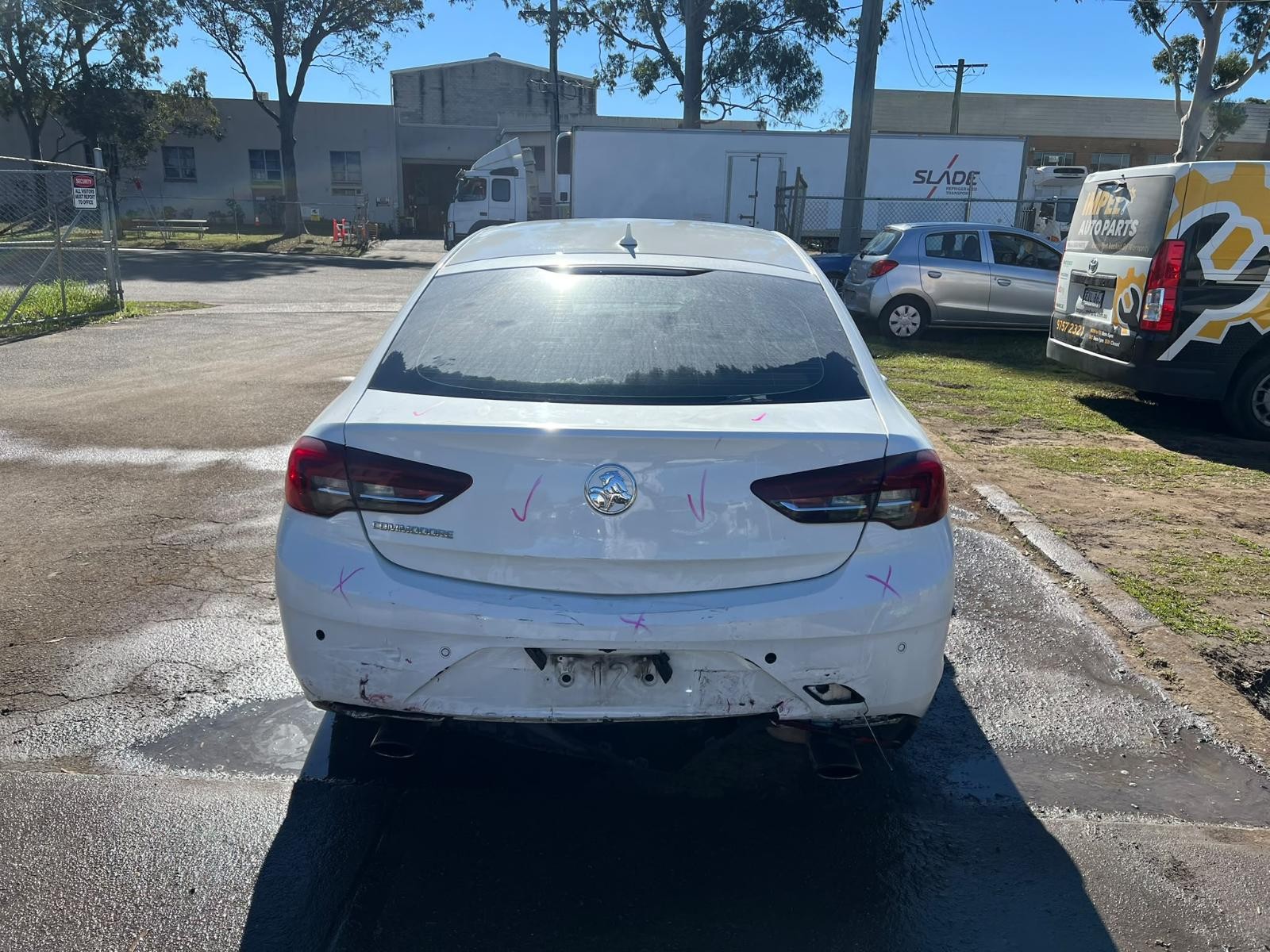 HOLDEN COMMODORE ZB 10/2017-12/2020 WASHER BOTTLE HATCH
