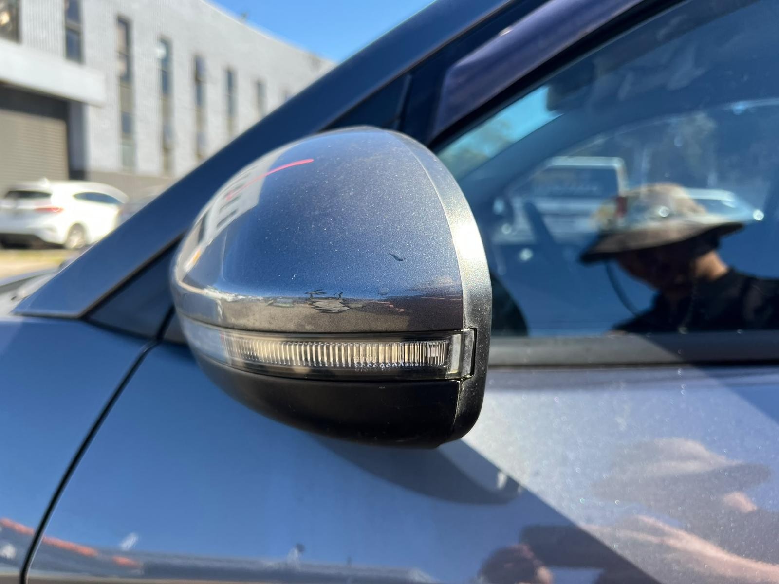 HYUNDAI TUCSON TL 06/2018-01/2021 LEFT DOOR MIRROR MANUAL FOLD WITH INDICATOR