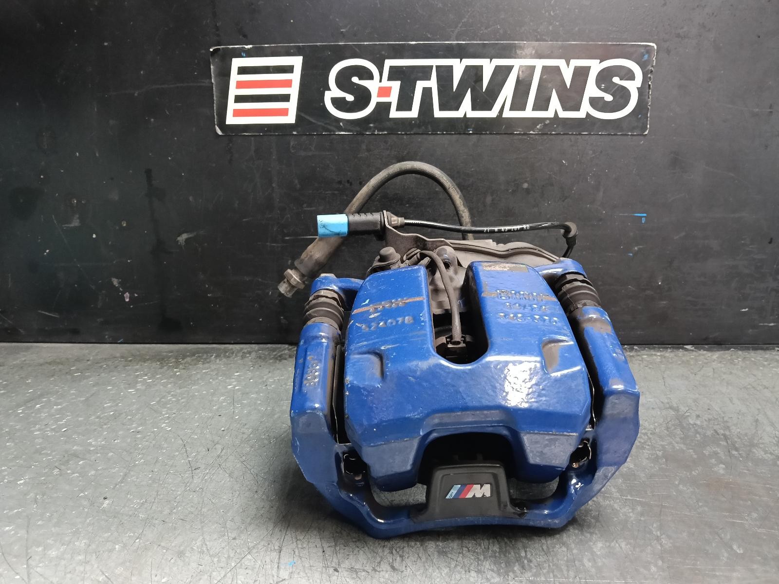 BMW X3 CALIPER RH REAR, M SPORT, BLUE, G01/F97, 08/17-08/24 17 18 19 20 21 22 23