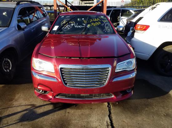 2012 Chrysler 300C — limited
