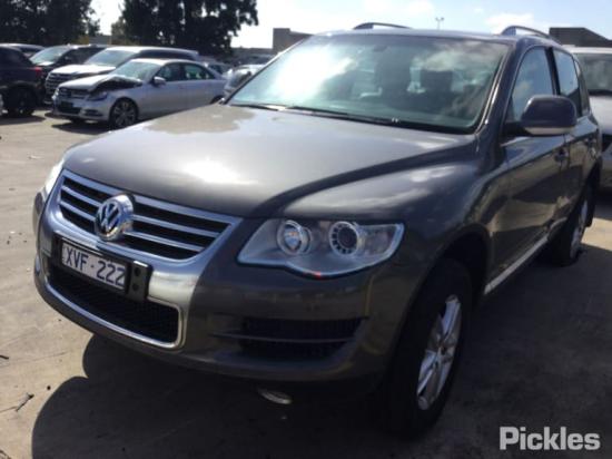 2010 Volkswagen Touareg — Volkswagen Touareg 2010