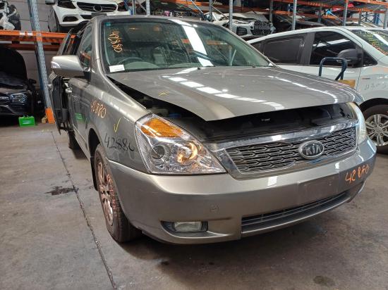 2010 Kia CARNIVAL/GRAND Carnival — Auto Petrol