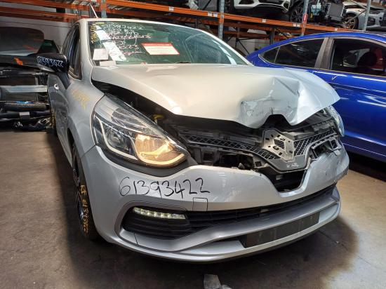 2014 Renault Clio — Manual Petrol