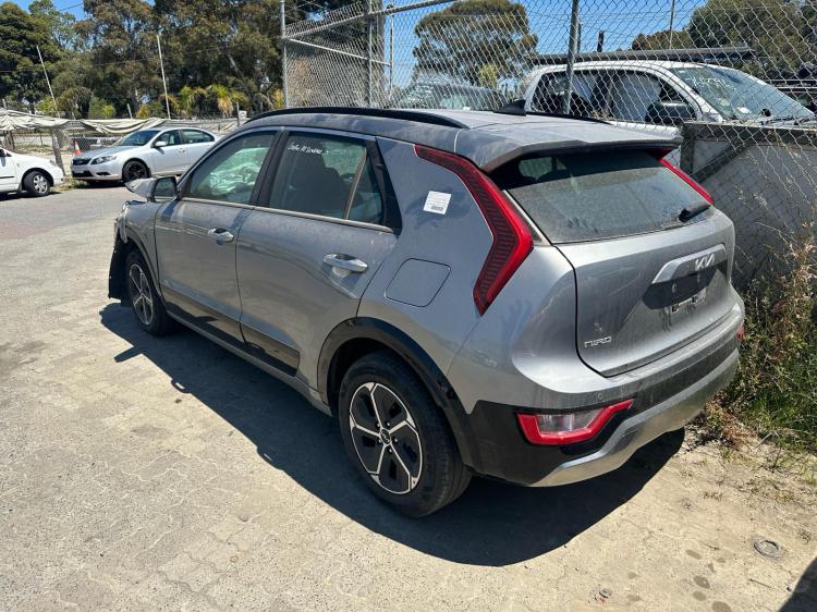 2022 Kia Niro — Auto Hybrid