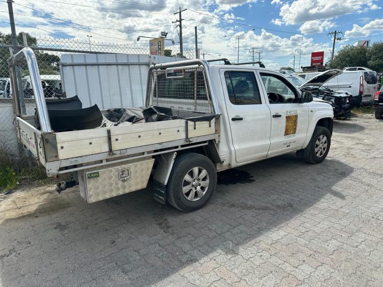 2014 Volkswagen Amrako — Manual Diesel