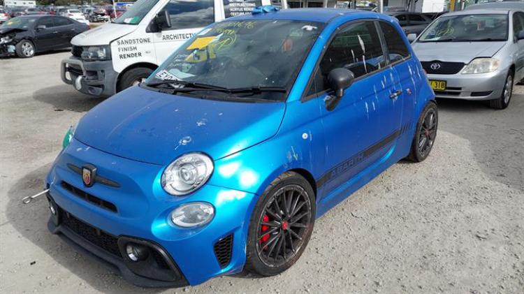 2023 Fiat 695 Abarth — Fiat 695 Abarth 2023