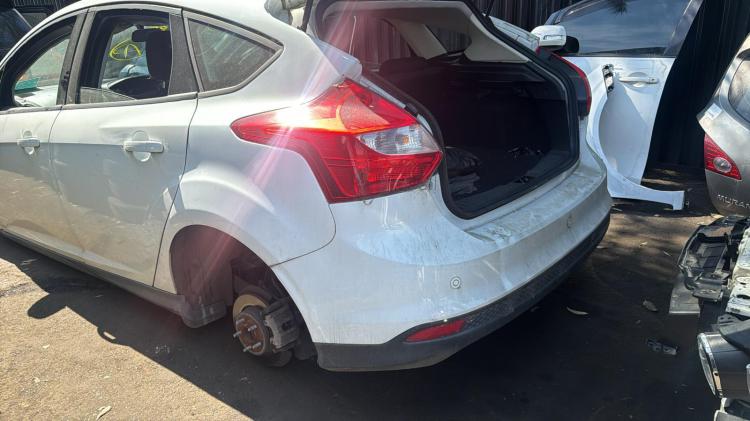2010 Ford Focus — Auto Petrol