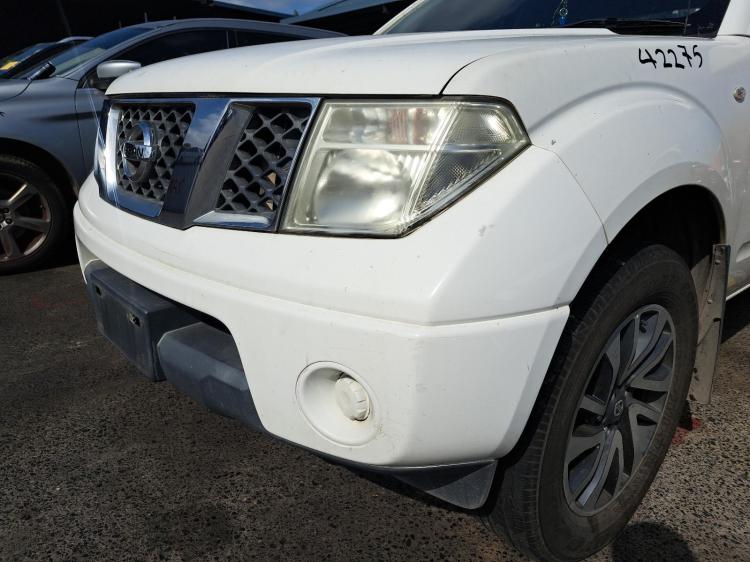 Navara Nissan — D40 Auto Diesel