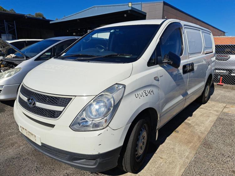 2010 Hyundai ILOAD/IMAX — TQ Manual Petrol