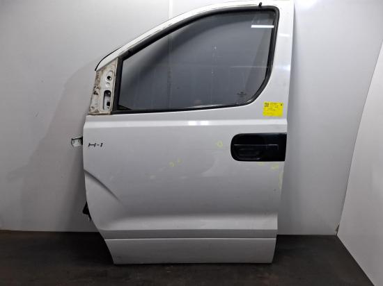 2013 Hyundai Iload/imax — Left Front Door