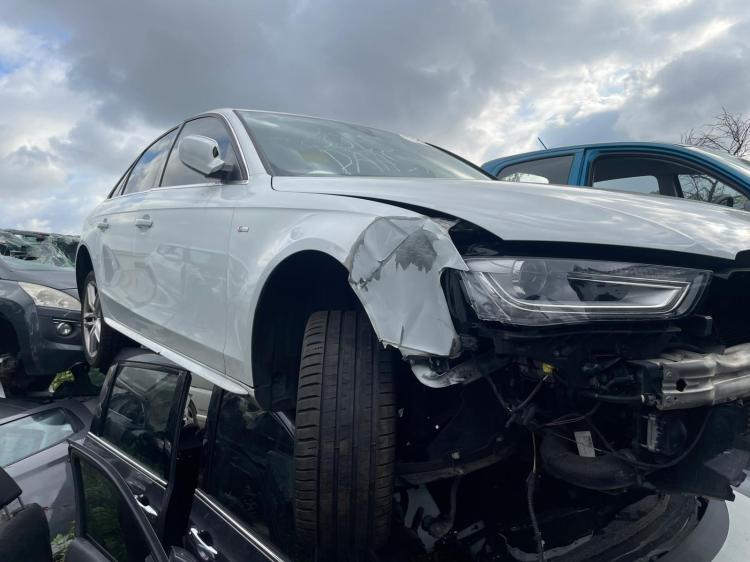 2015 Audi A4 — Auto Petrol