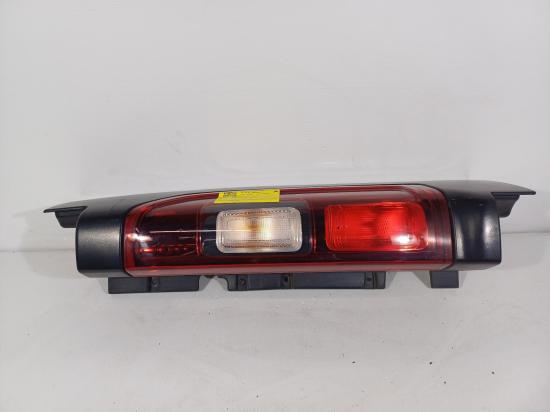 2019 Renault Trafic — Right Taillight