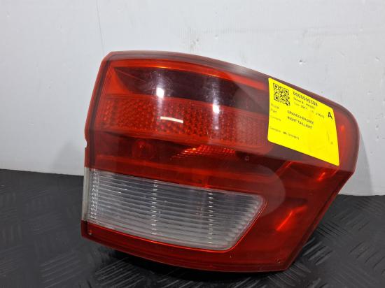 Cherokee Jeep Grand Cherokee — Right Taillight