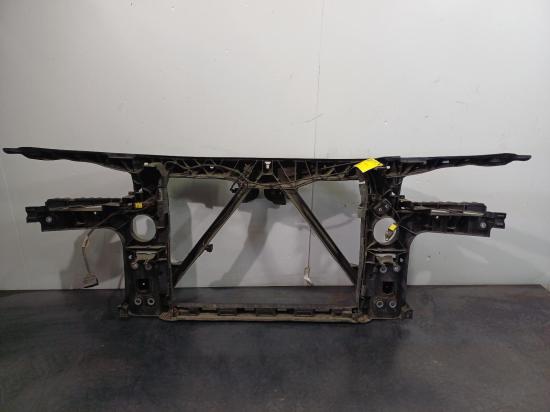 Q7 Audi Q7 — Radiator Support