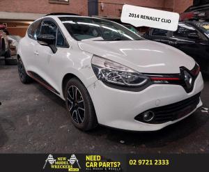 2014 Renault Clio — Front Bar BRKT/REINFORCEMENT j1753: reinforcement, x98, 09/13-10/19   - condition: a