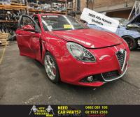 2012 Alfa Romeo Giulietta — Wiper Motor j24527: front, 940 series, 06/11-   - condition: a -