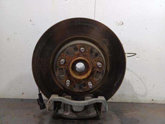 2017 Hyundai Tucson — Right Front Hub Assymbly