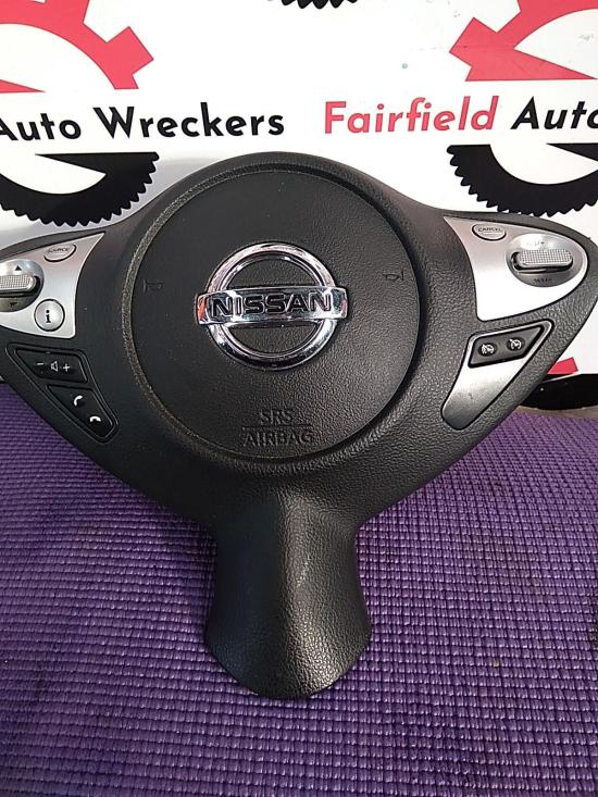 2015 Nissan Juke — STEERING WHEEL