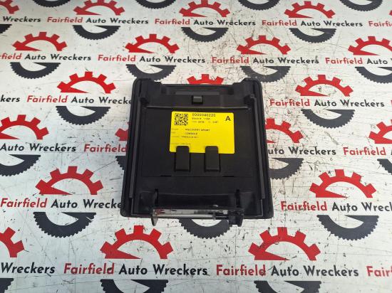 2016 Land Rover Discovery Sport — CONSOLE LID ONLY