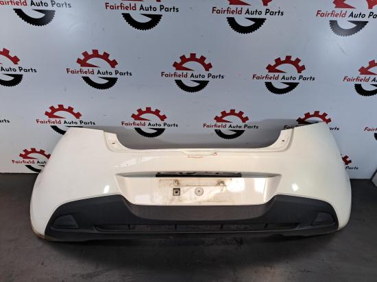 2011 Mazda 2 — NO PARK SENSORS