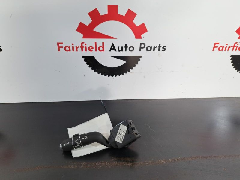 2010 Jaguar Xf — FLASHER SWITCH