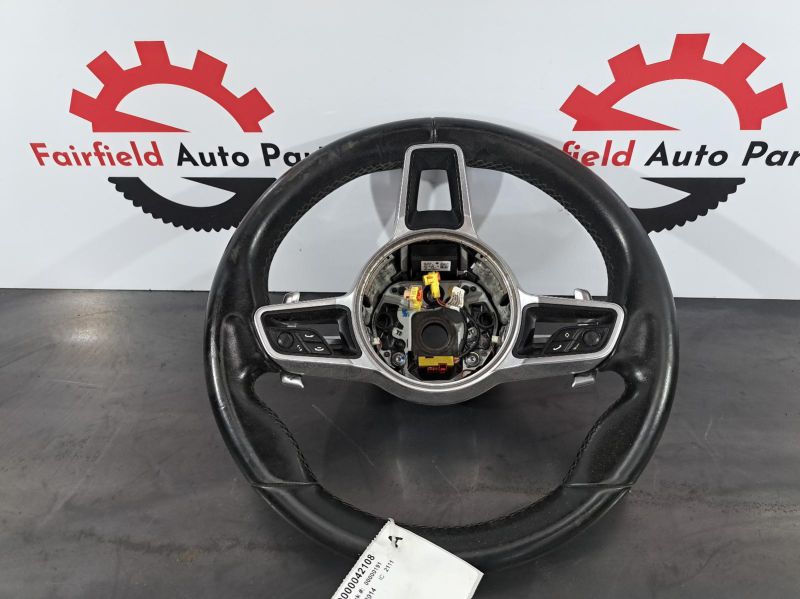 2014 Porsche Macan — Steering Wheel