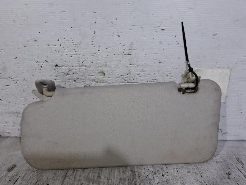 2009 Mazda 3 — RH SIDE NON LIGHT W/ MIRROR TYPE