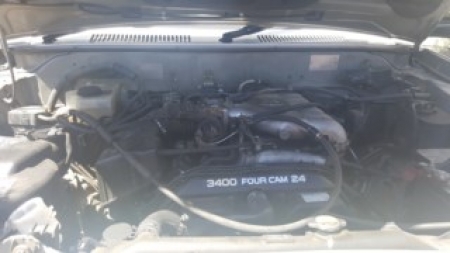 2002 Toyota Prado — Auto